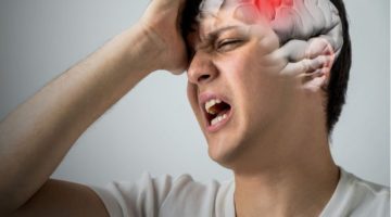 الم في الجهة اليسرى من الرأس