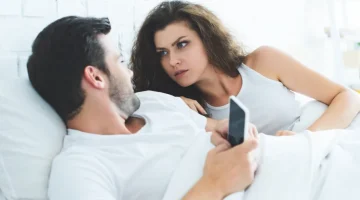 كيف اكتشف خيانة زوجي بالهاتف