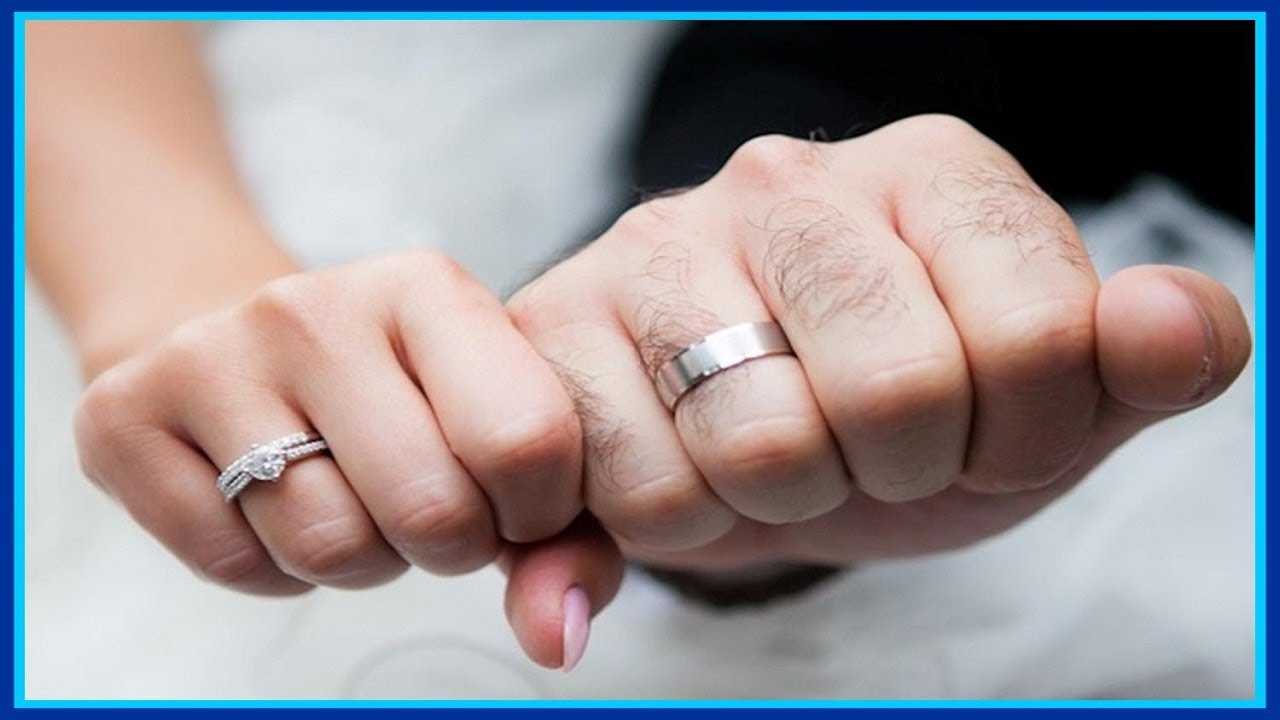 حكم لبس الدبلة