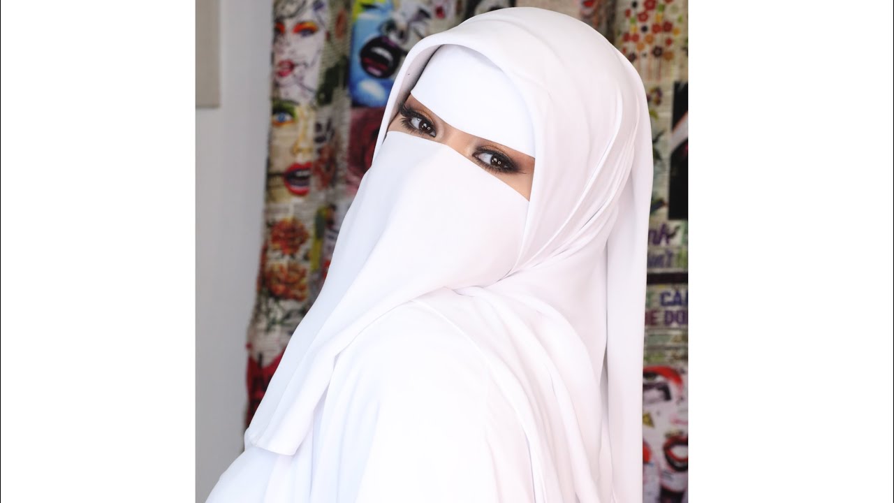 تفسير رؤية المنتقبة بدون نقاب في المنام