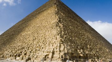 معلومات عن الهرم الأكبر
