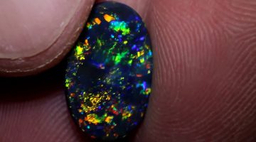 فوائد حجر الأوبال الروحانية