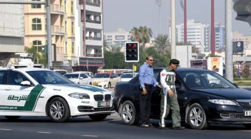 بكم مخالفة الخروج عن المسار 1446؟