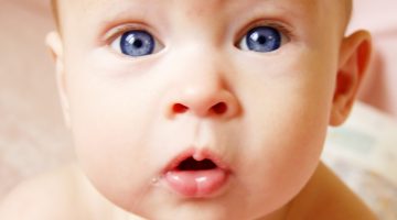 أفضل قطرة معقمة للعين للأطفال