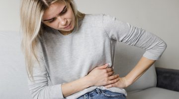 أعراض العين المستقرة في البطن