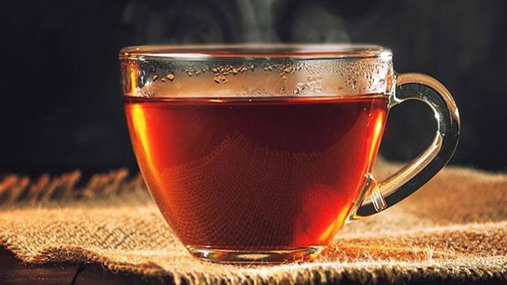 تركيز الشاي ذو اللون الغامق أعلى من تركيز الشاي ذو اللون الفاتح