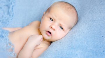 هل يتغير لون عيون الطفل بعد الأربعين