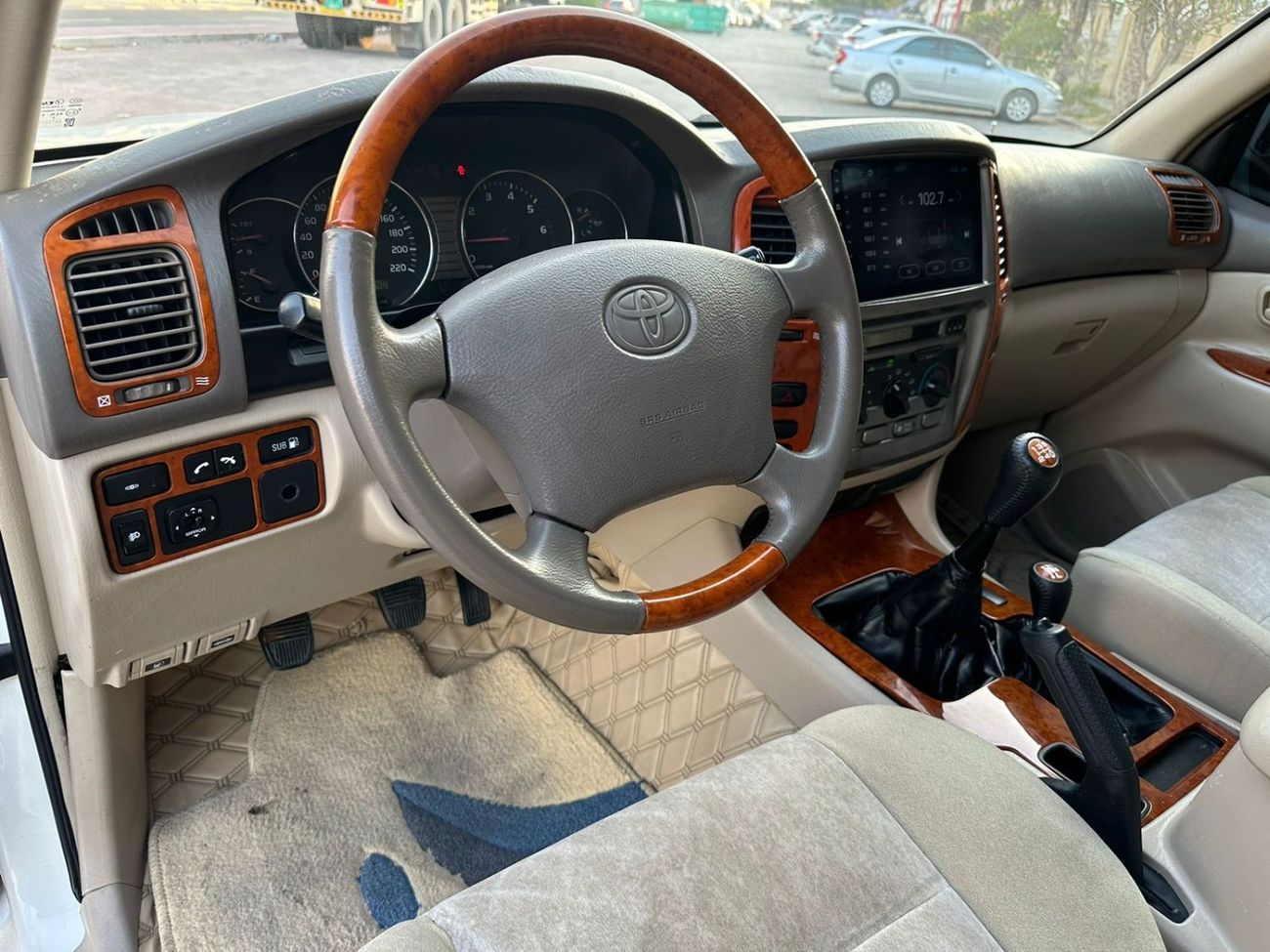 كم يكلف ترهيم لاندكروزر