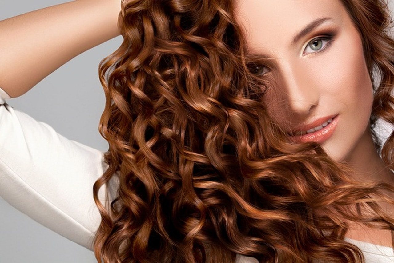 كم مدة صبغة كوليستون ع الشعر