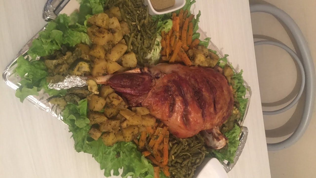 مدة طهي لحم الخروف في الفرن