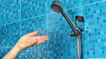 هل المسحور يكره الاستحمام