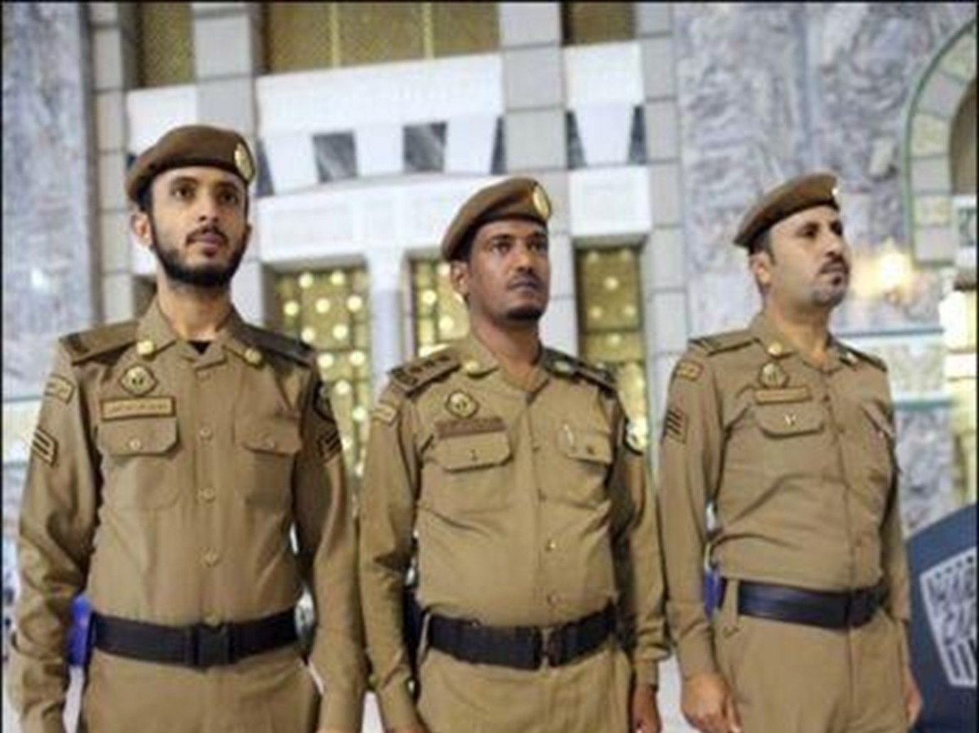 عبارات تهنئة تقاعد عسكري