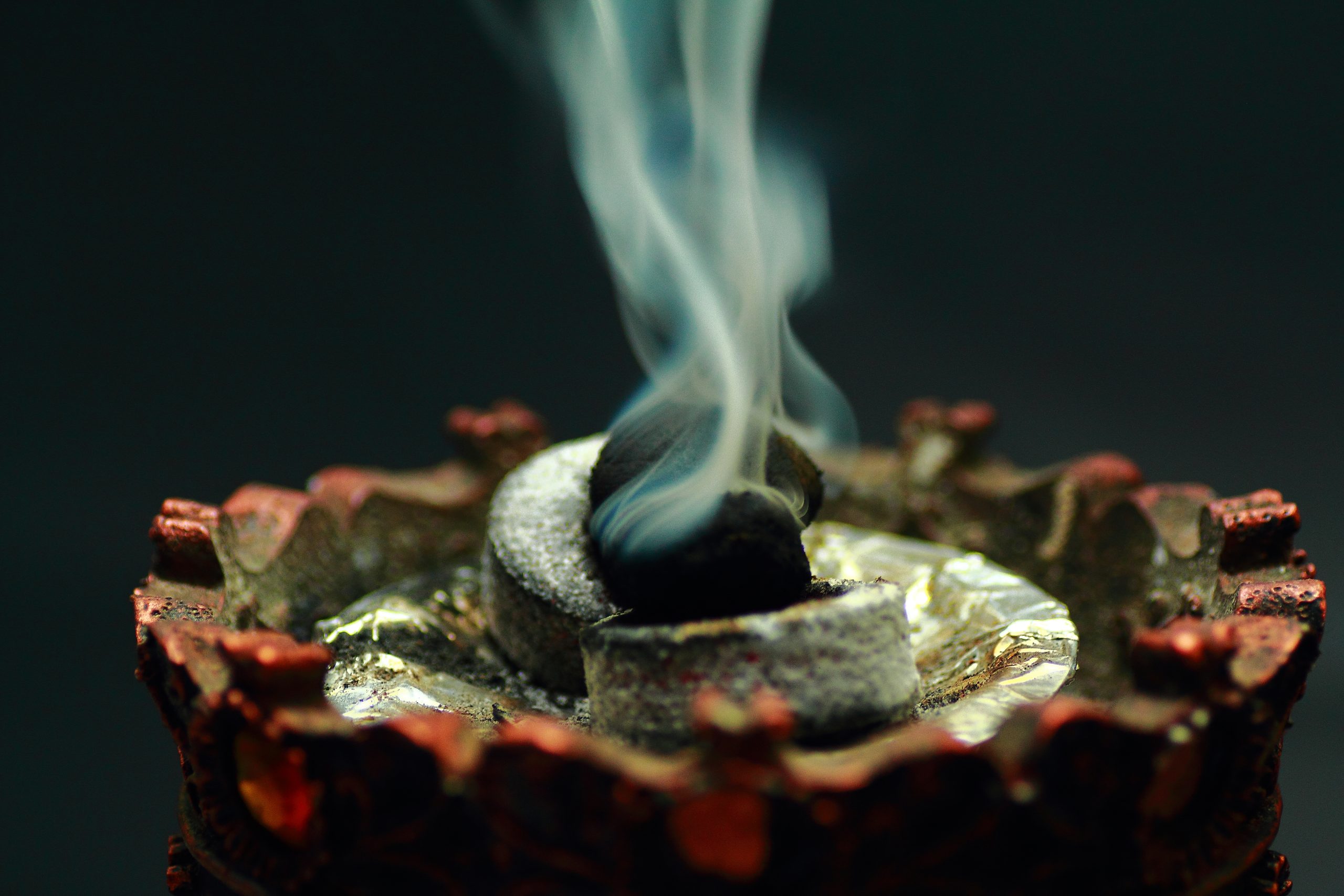 افضل عطر زيتي للبخور