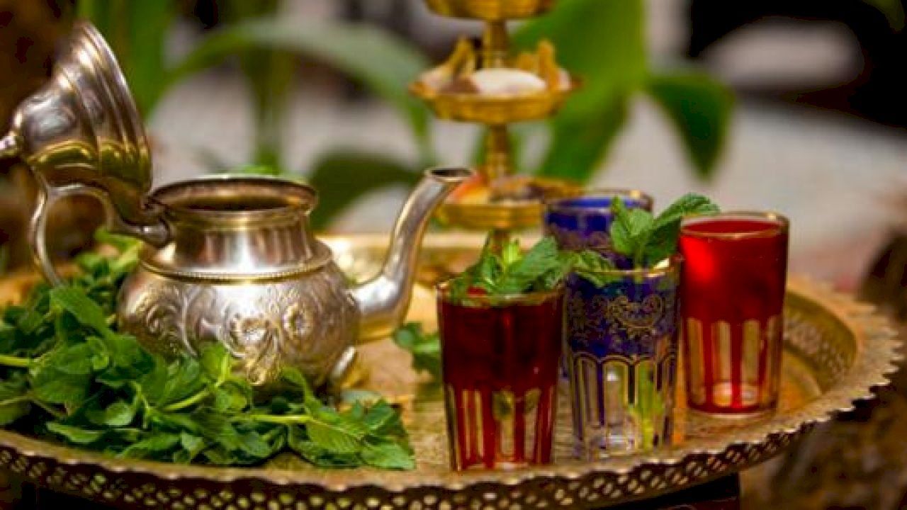 كم كيلو ينزل شاي غصن البان