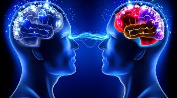 كيف تعرف أن شخص يفكر فيك وهو بعيد عنك؟