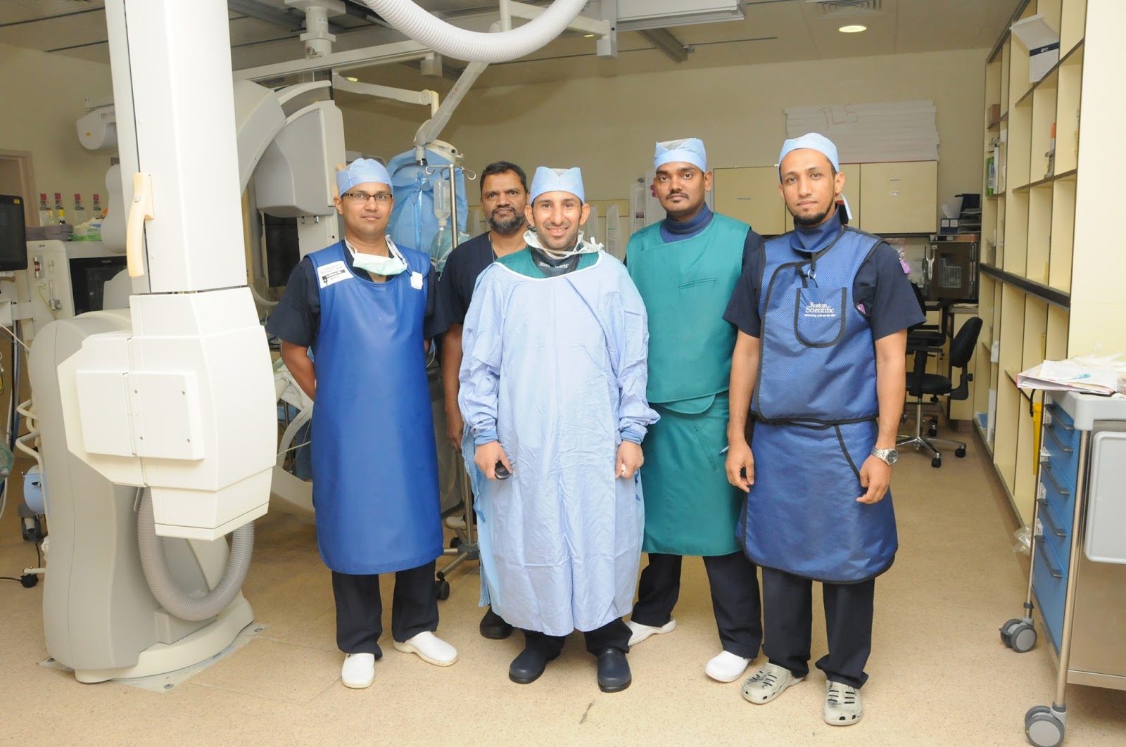 إذا أحد طلع من المستشفى وش أقوله