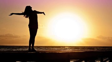 موضوع تعبير عن الحرية بالعناصر