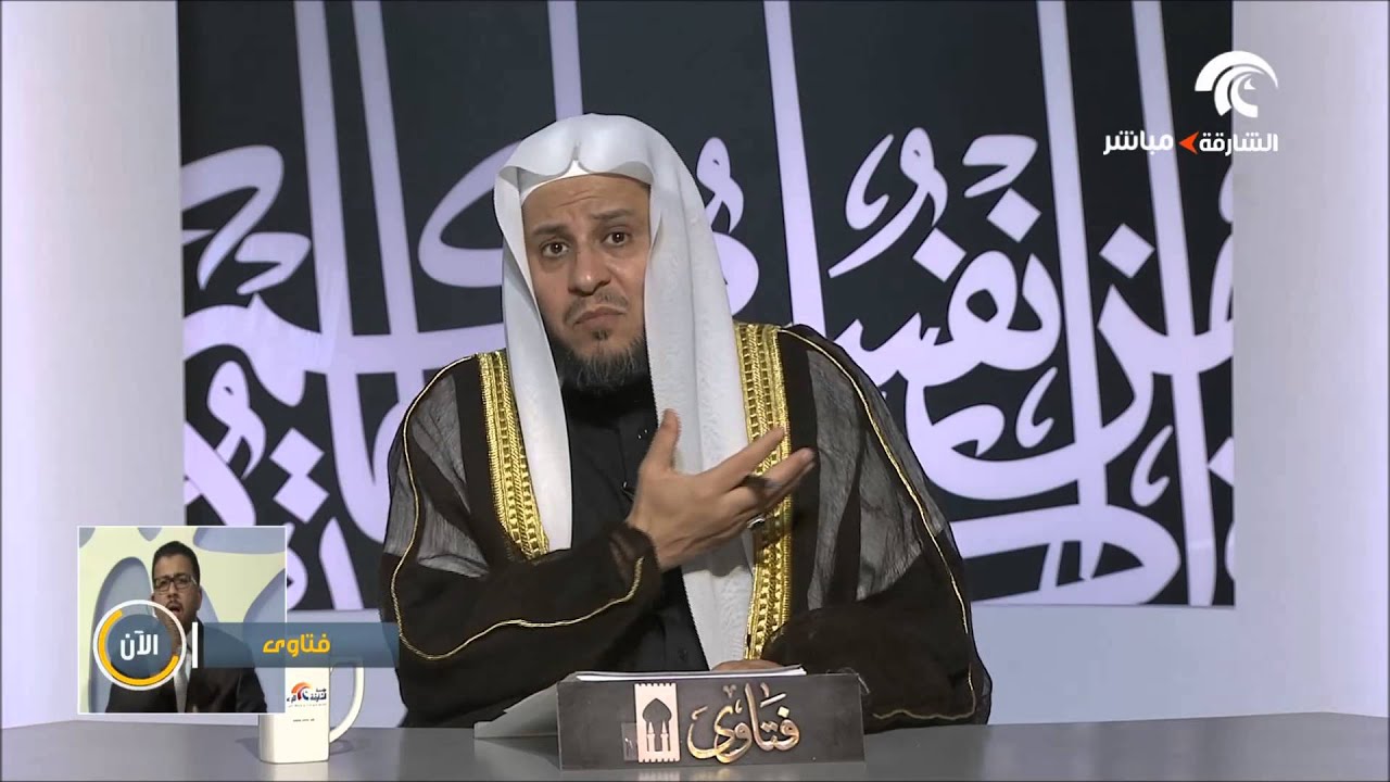 تفسير حلم رش الماء على شخص 