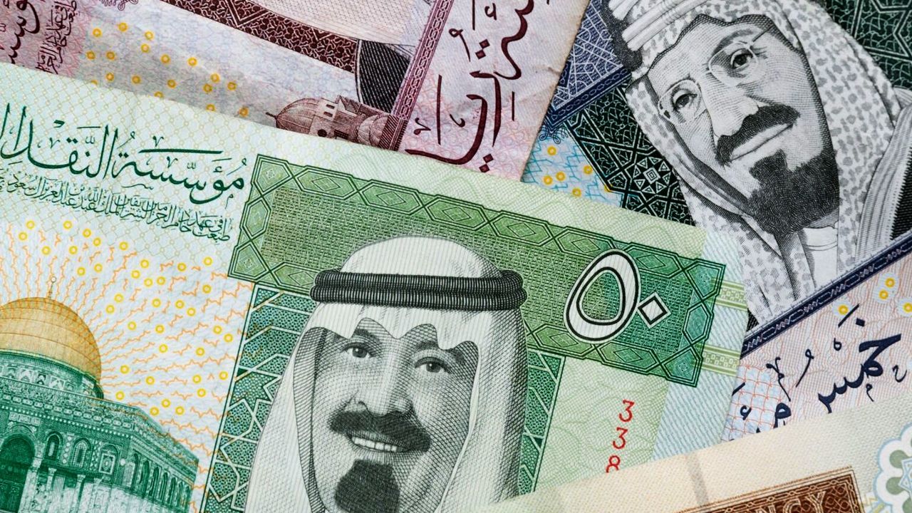 إجازة البنوك الأسبوعية في السعودية
