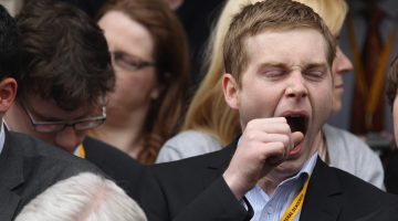 حبوب لوهست هل تسبب النعاس