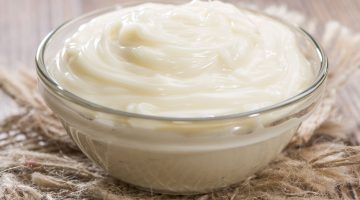 طريقة عمل المايونيز بالثوم