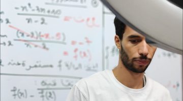 تعبير عن الدراسة حضوري بالانجليزي